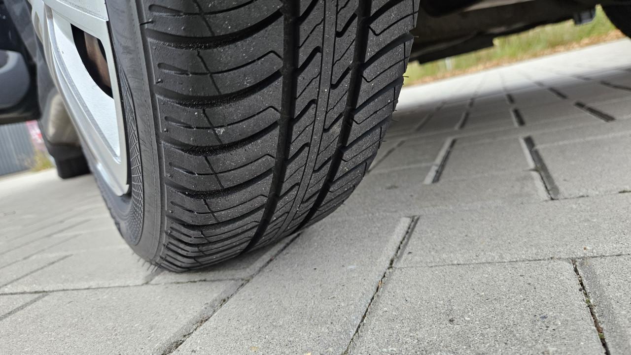 Zuinige TOYOTA AYGO 5drs Comfort AIRCO / NL AUTO  / 94.286 km / 1:23