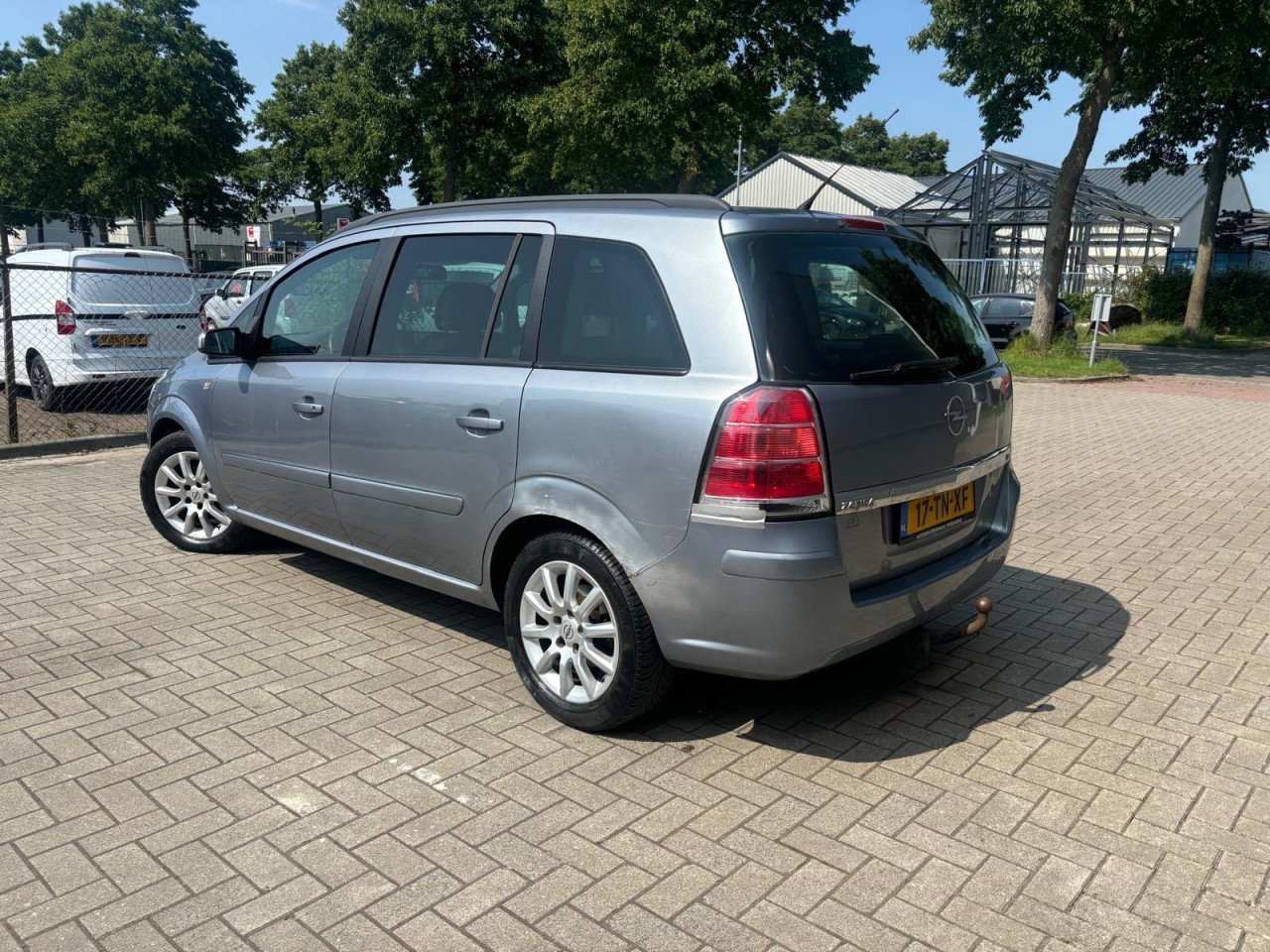 Opel Zafira 1.8Enjoy 7zitter Vol Jaar Apk