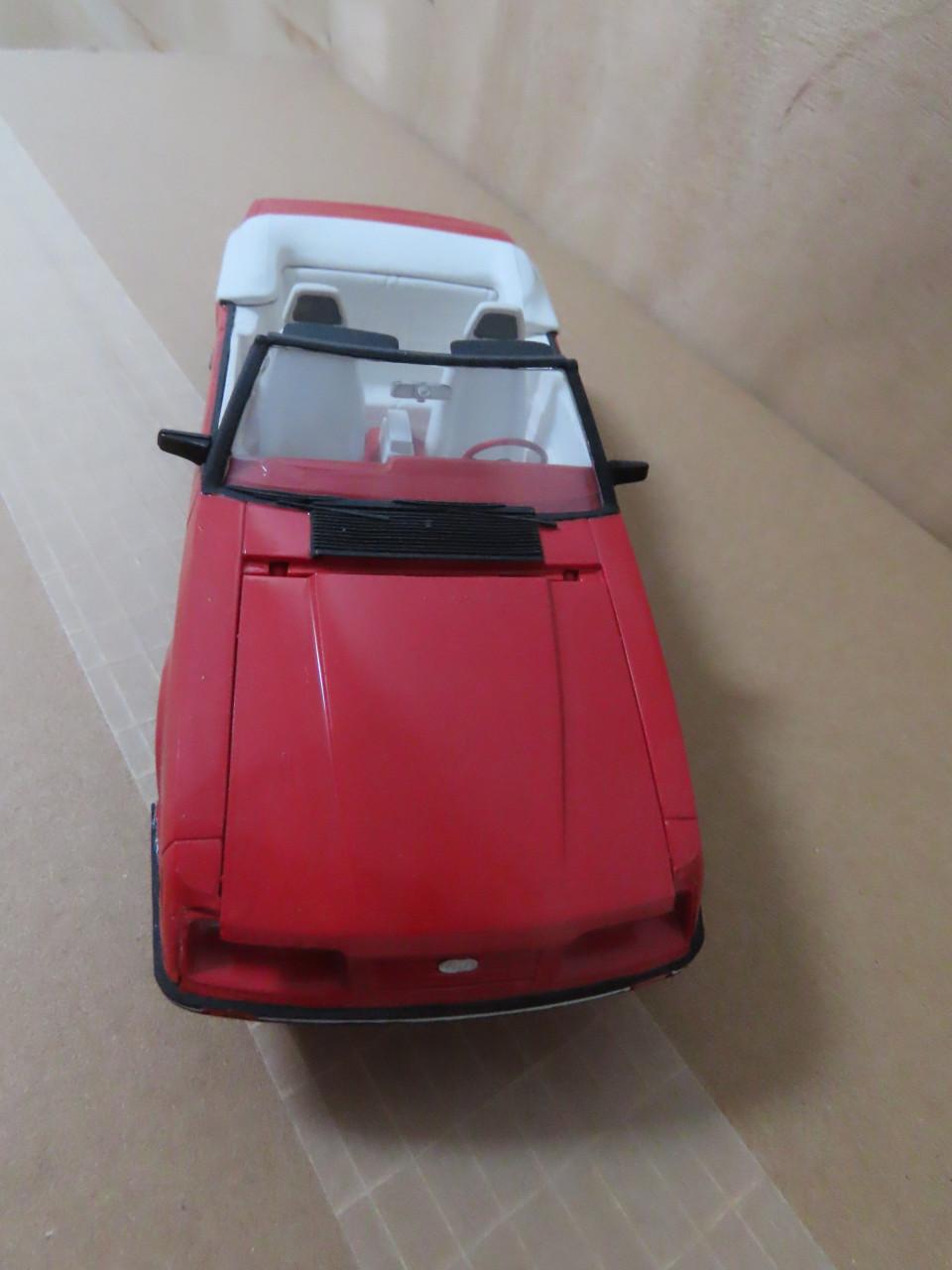 Modelauto plastic 4
