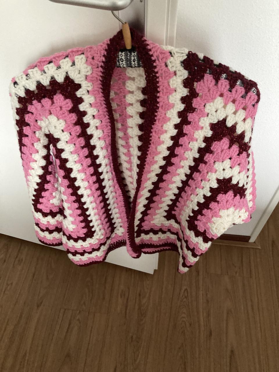 Hexagon vesten