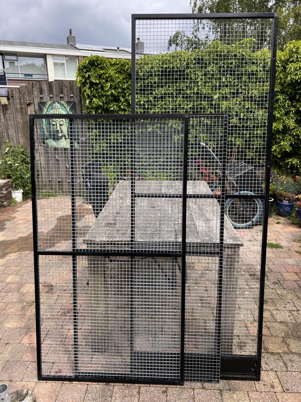 Volière panelen