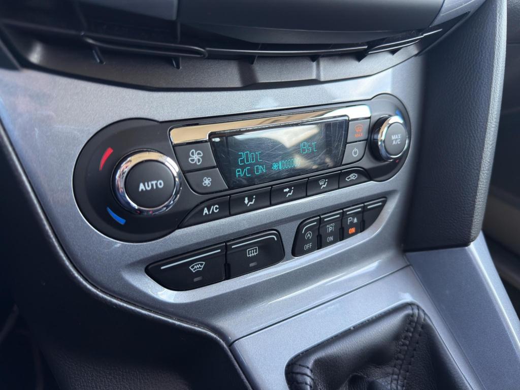 Ford Focus wagon 1.6 tdci econetic lease titanium