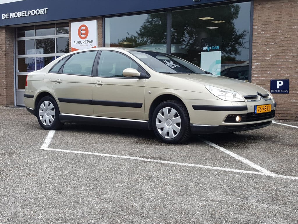 Citroen C5 2.0 16v ligne prestige cruise & climate control | parkeersensore