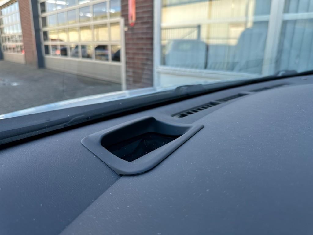 Toyota Prius 1.8 comfort top 5 edition camera hud cruise control