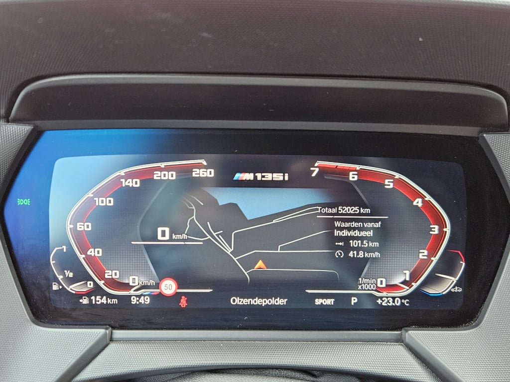 BMW 1 Serie m135i xdrive m-sport pro | irish green
