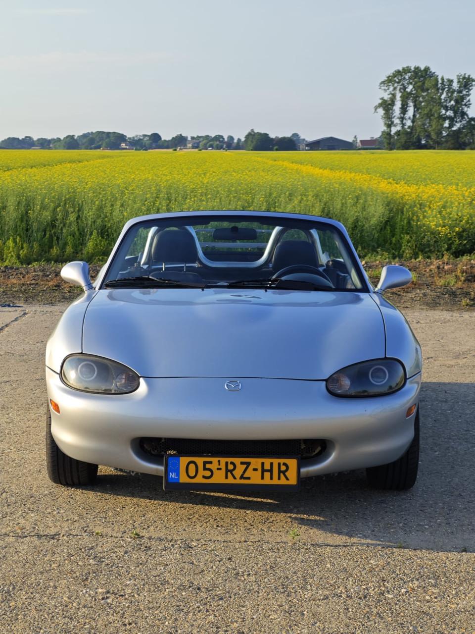 Mazda MX-5 1.6i 1999