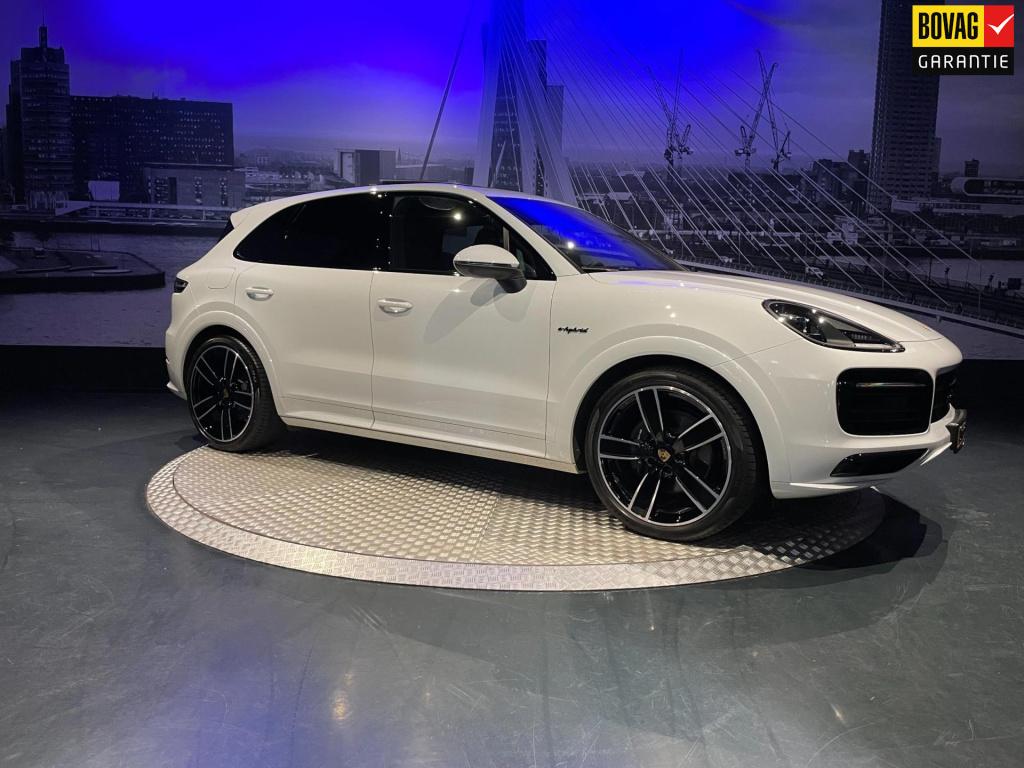 Porsche Cayenne 3.0 e-hybrid platinum edition*pdls*pasm*softclose*22inch*sp