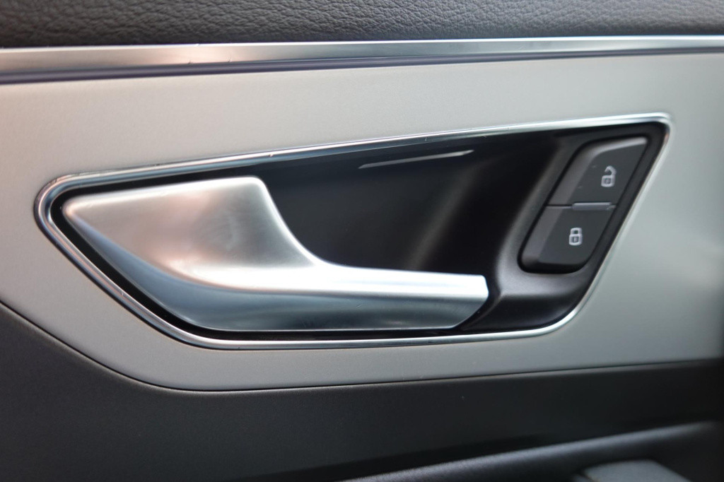 Audi Q7 50 tdi quattro, *grijs kenteken*