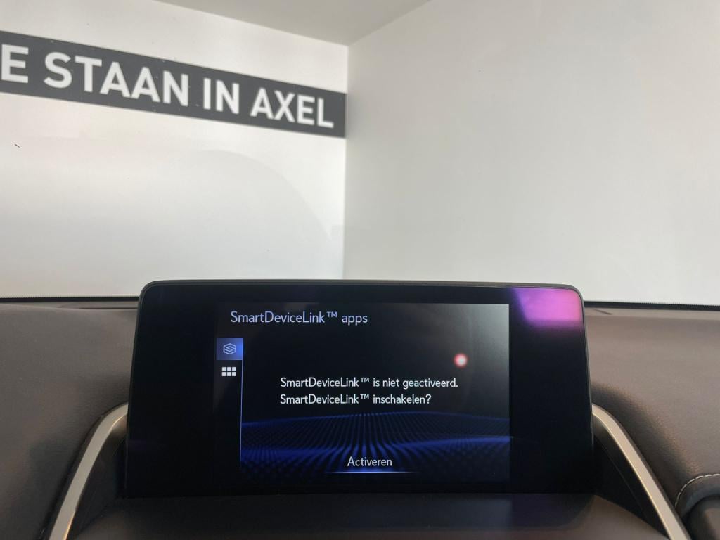 Lexus Nx 300h awd business line