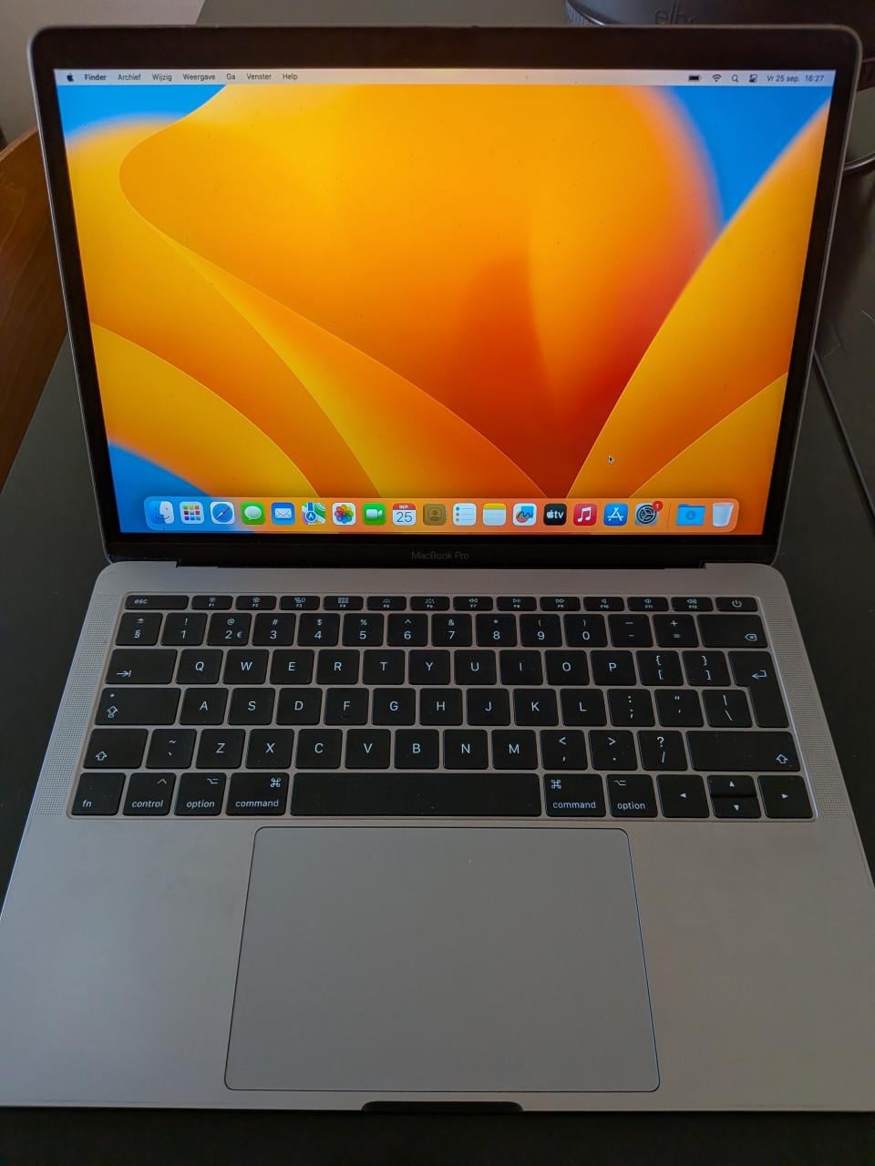 Apple MacBook Pro 13-inch (2017)