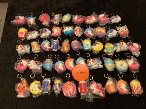 Partij super leuke squishy sleutelhangers. ( partij 227)