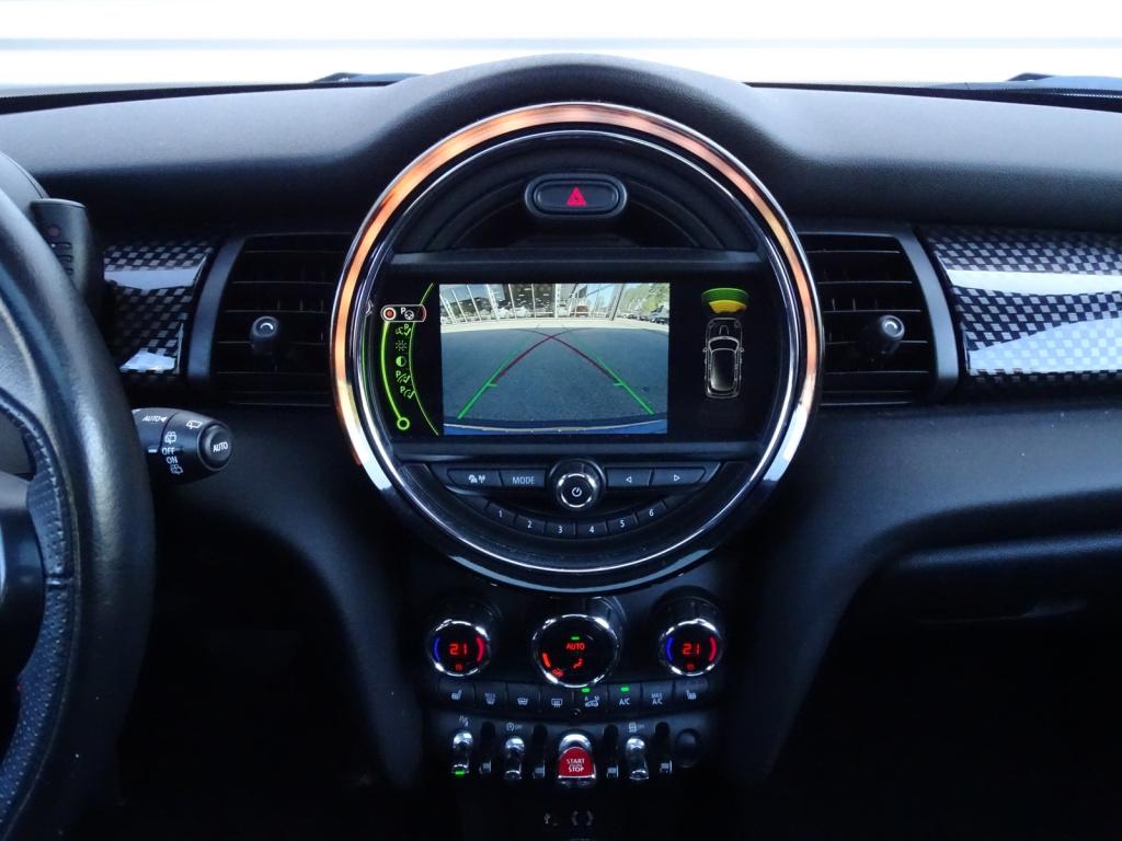 Mini Cooper mini 2.0 sd chili serious business automaat | led | leder | pan