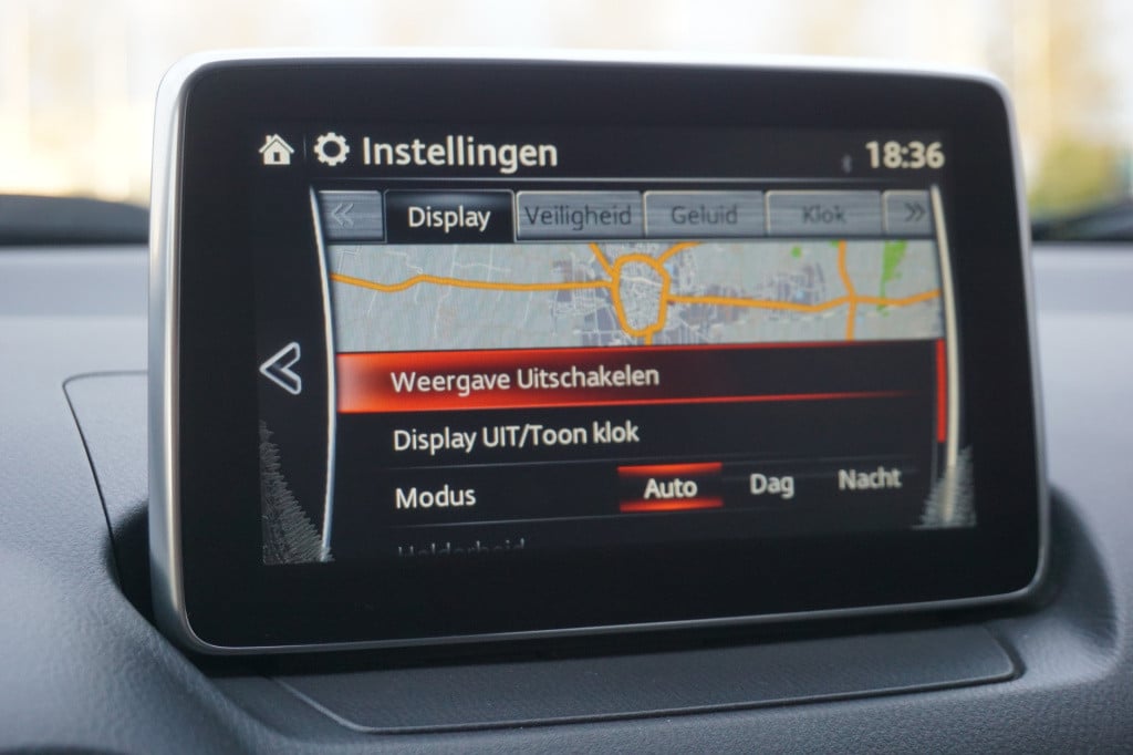 Mazda Cx-3 2.0 skyactiv-g 120 ts+ airco / navi / cruise / elektr. ramen / t