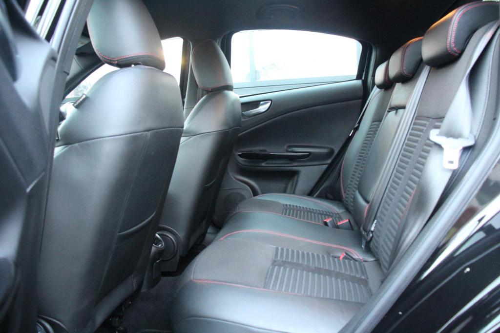 Alfa Romeo Giulietta 1.4 t turbo turismo - leder - sportiva - stoel verw - 