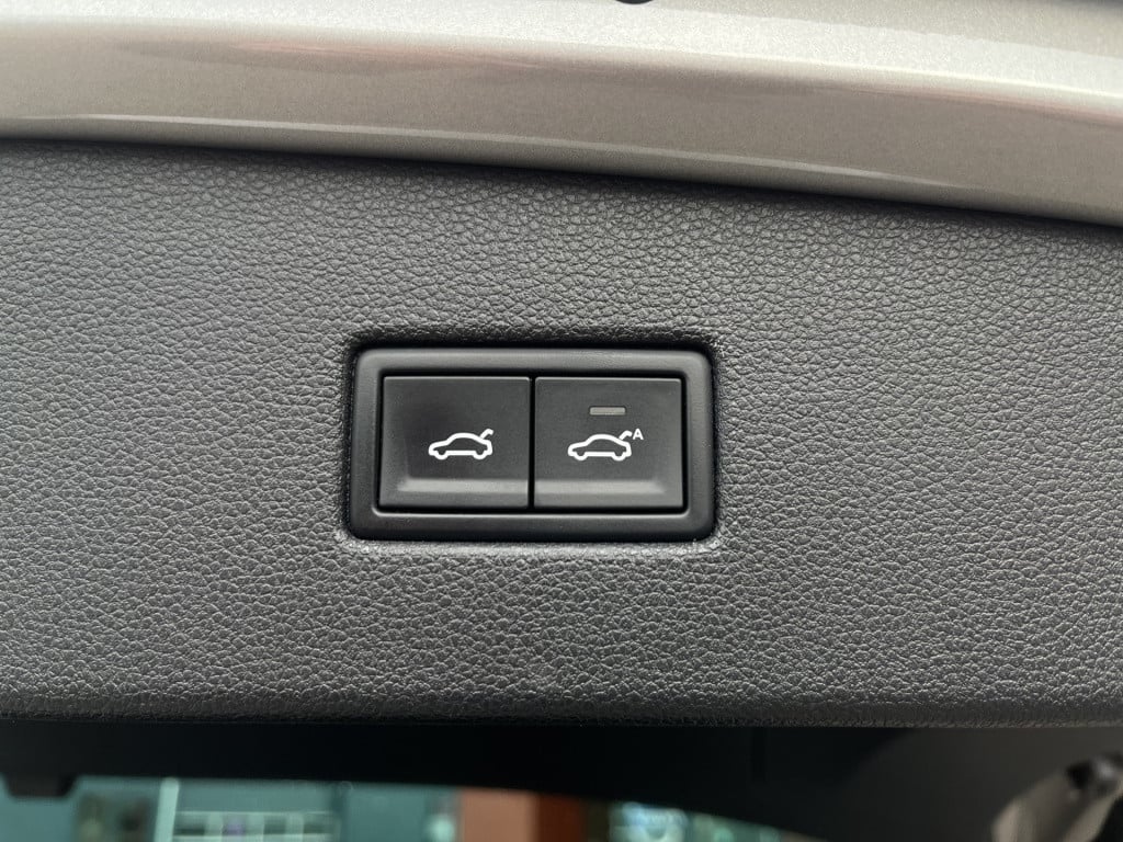 Volkswagen Tiguan 1.4 tsi act r-line | trekhaak | 19'' | virtual cockpit