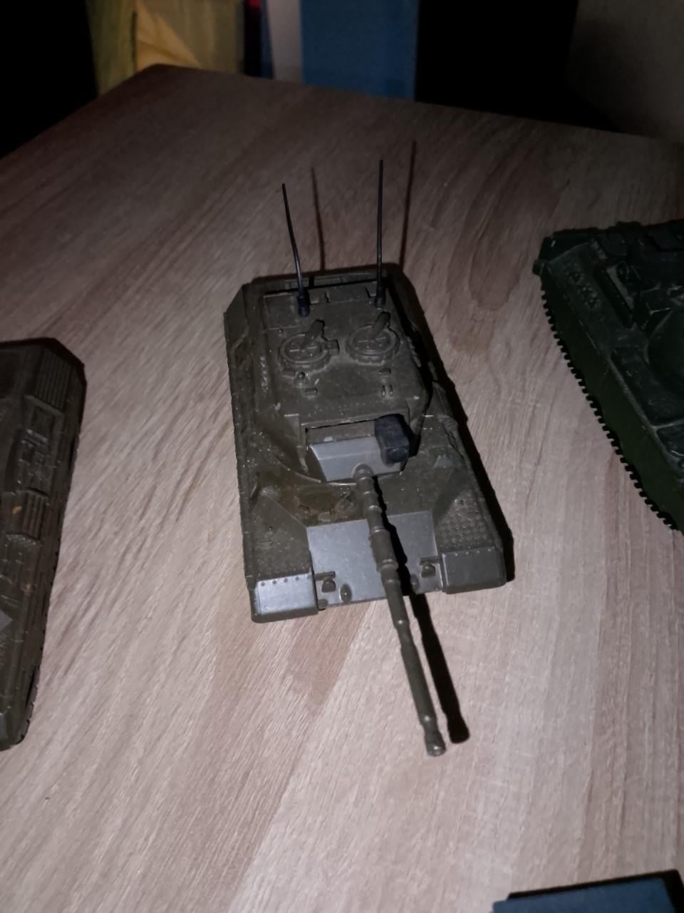 Te koop Solido, Siku, Corgi tanks