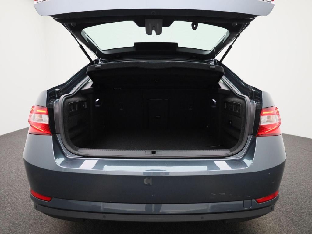 Skoda Superb 1.4 tsi iv phev business edition | automaat | navigatie | appl