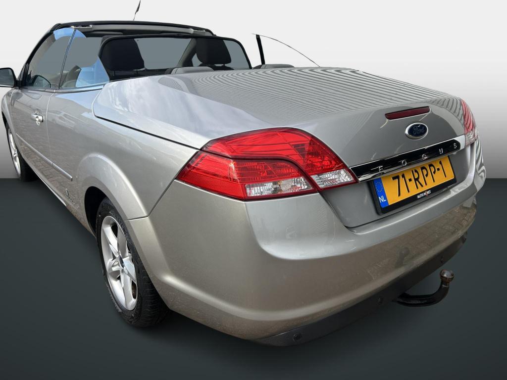 Ford Focus coupé-cabriolet 1.6 cool & sound