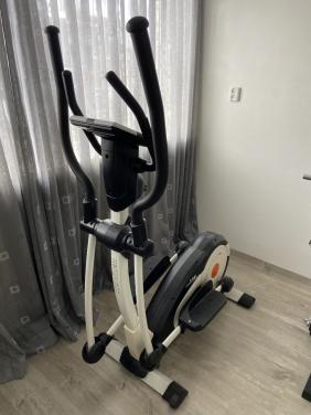 Crosstrainer