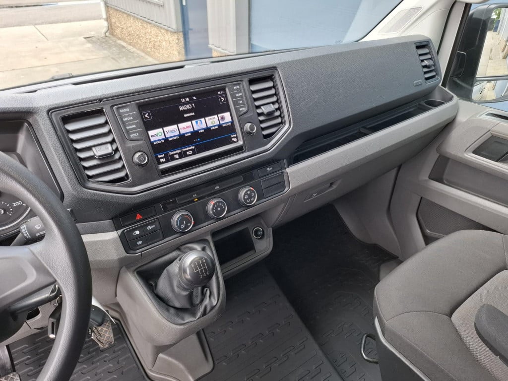 Volkswagen Crafter 35 2.0 tdi l3h3 highline airco / cruise controle / navi 