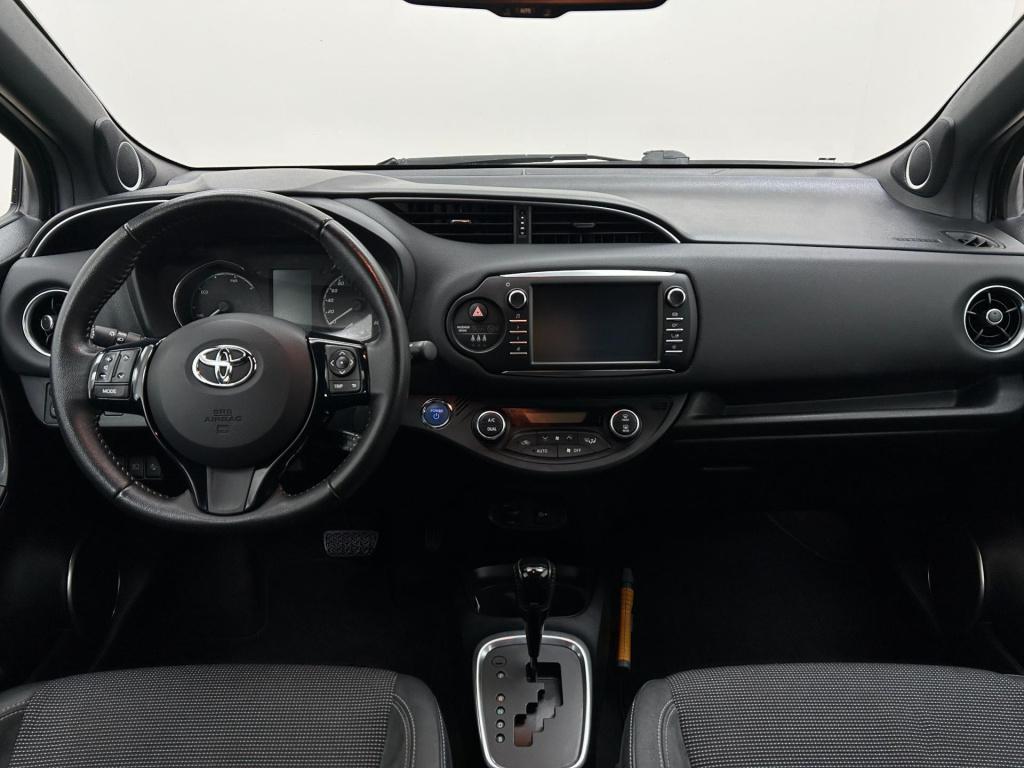 Toyota Yaris occasion 1.5 hybrid premium | airco | grijs | tweedehands toyo