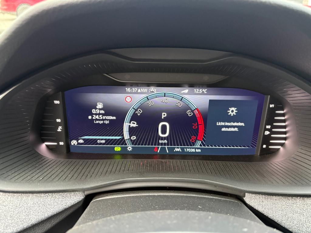 Skoda Kamiq 1.0 tsi business edition