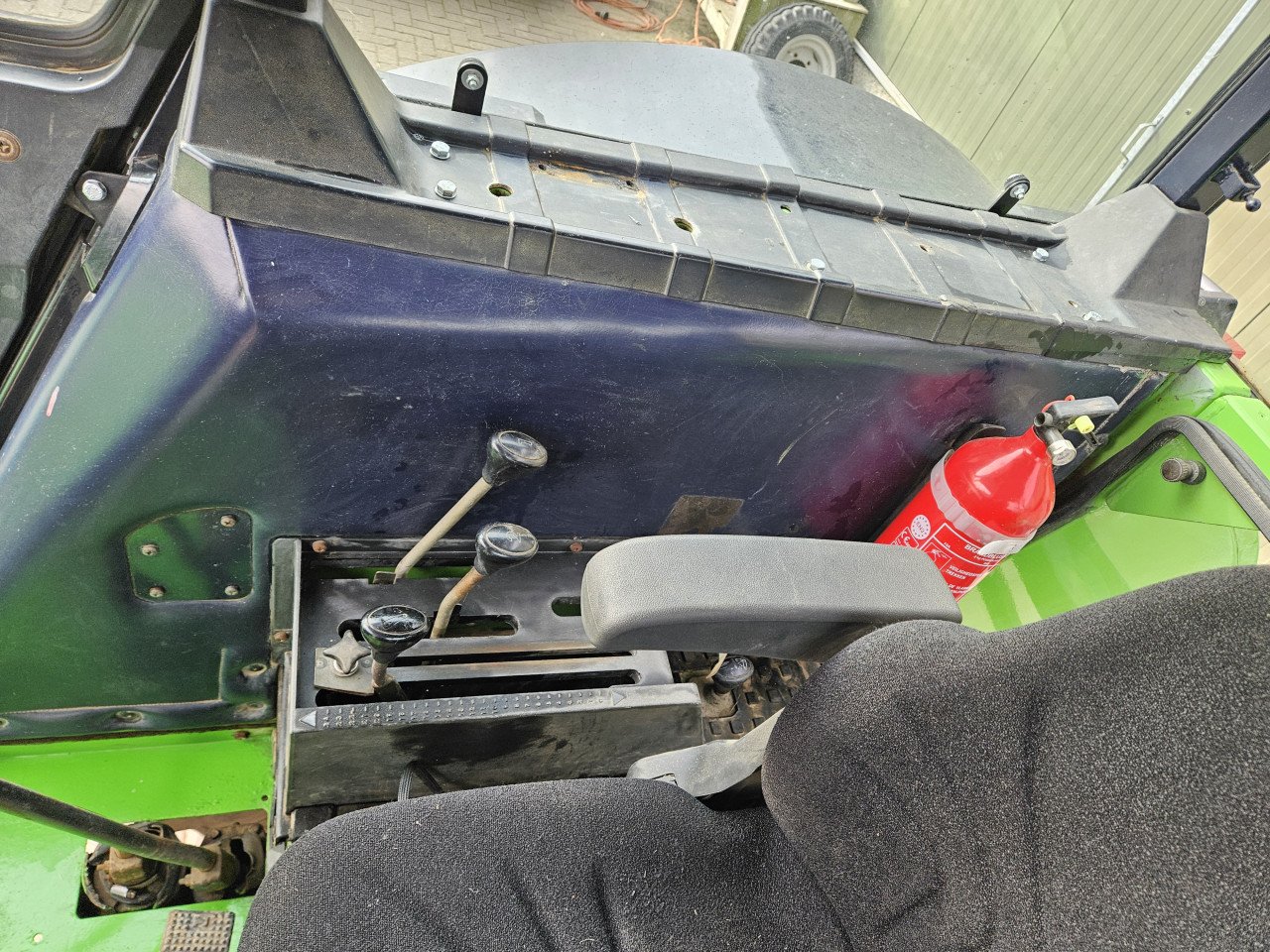 Deutz dx 120