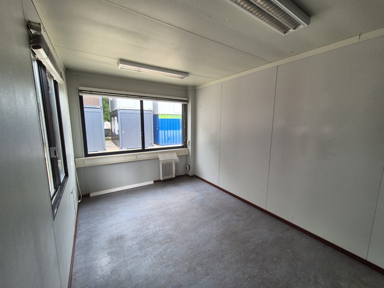 6x3m kantoorunit / woonunit / schaftkeet / bouwkeet