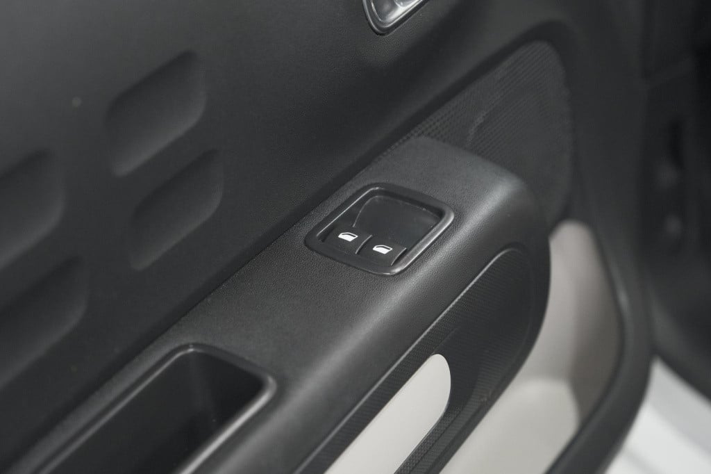 Citroen C3 puretech 82 s&s feel edition | parkeersensoren | apple carplay |