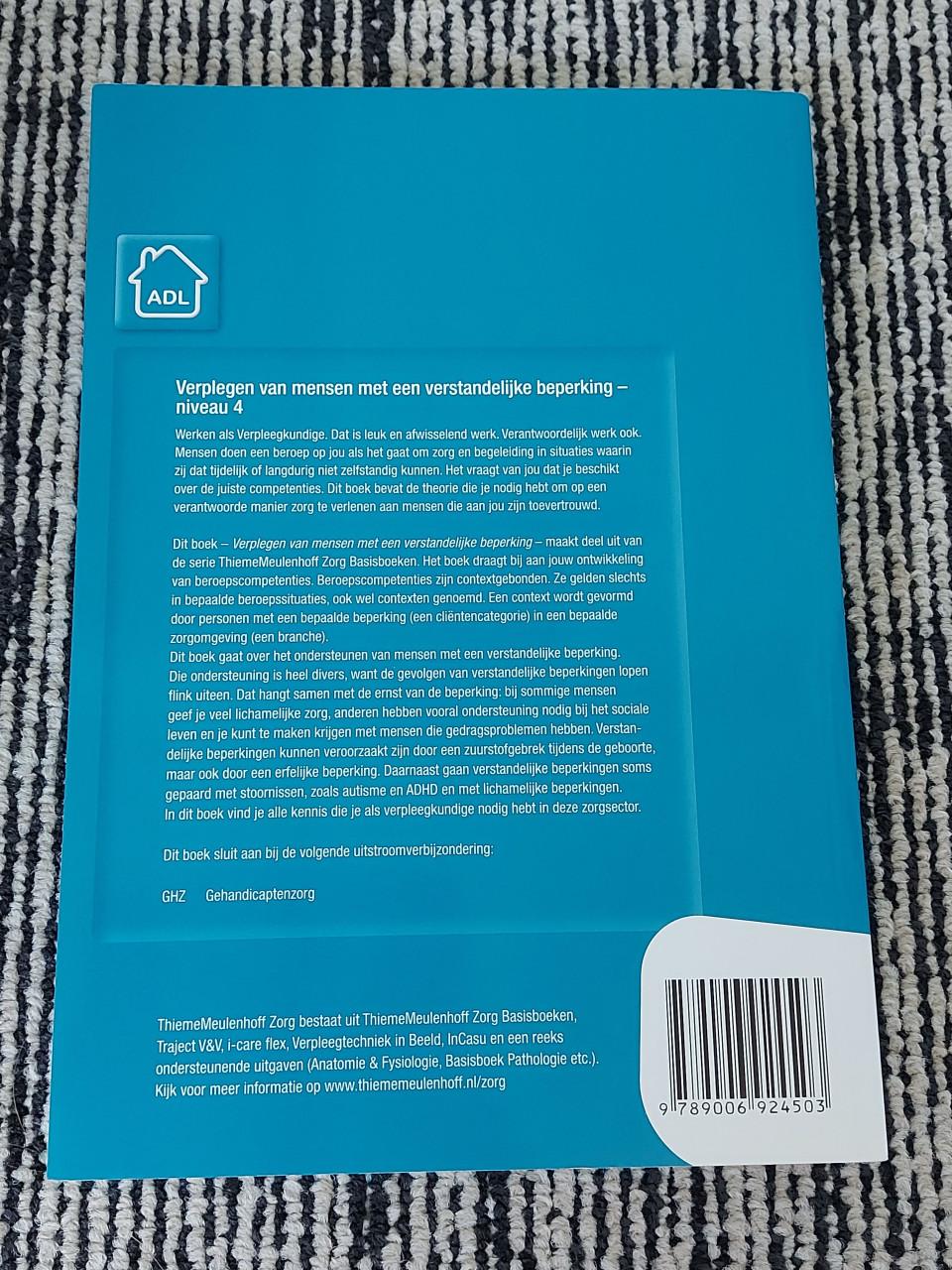 Boek: verplegen van mensen met een verstandelijke beperking