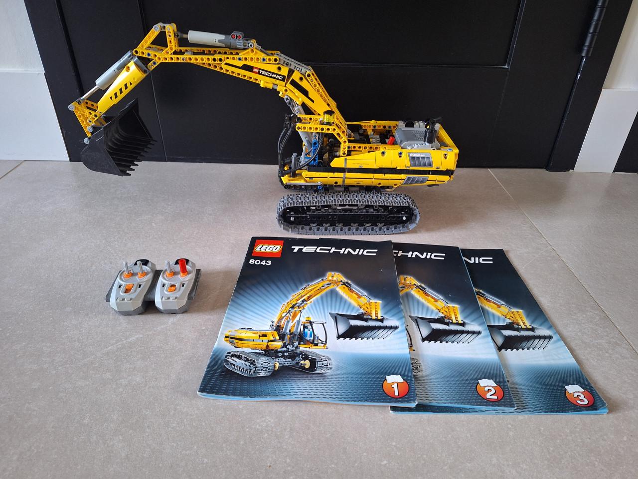LEGO graafmachine met motoren 8043