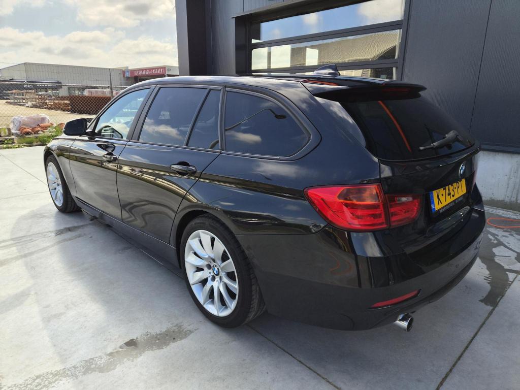 BMW 3-serie touring 320i executive