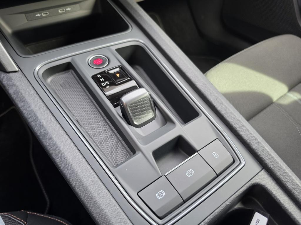Cupra Leon Sportstourer vz e-hybrid