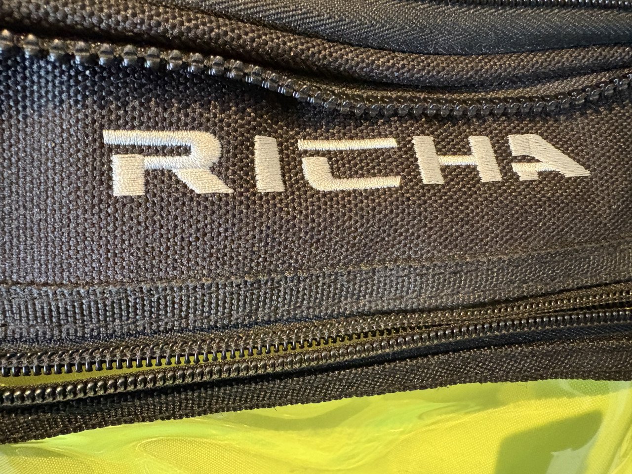 Richa Multi Tanktas