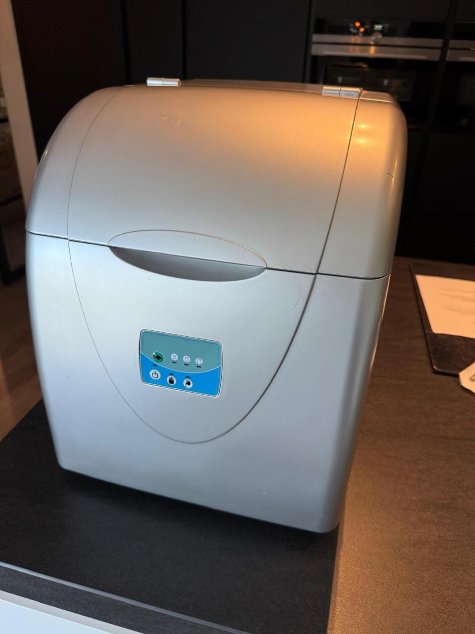 IJsblokjesmachine