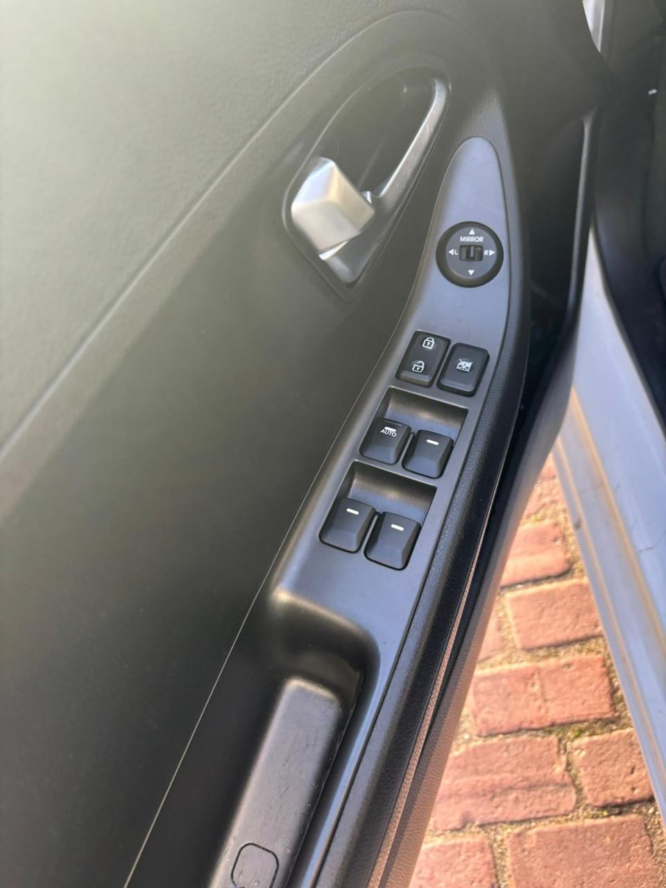 Kia Picanto 1.0 Cvvt 5-DRS 2012 Wit.