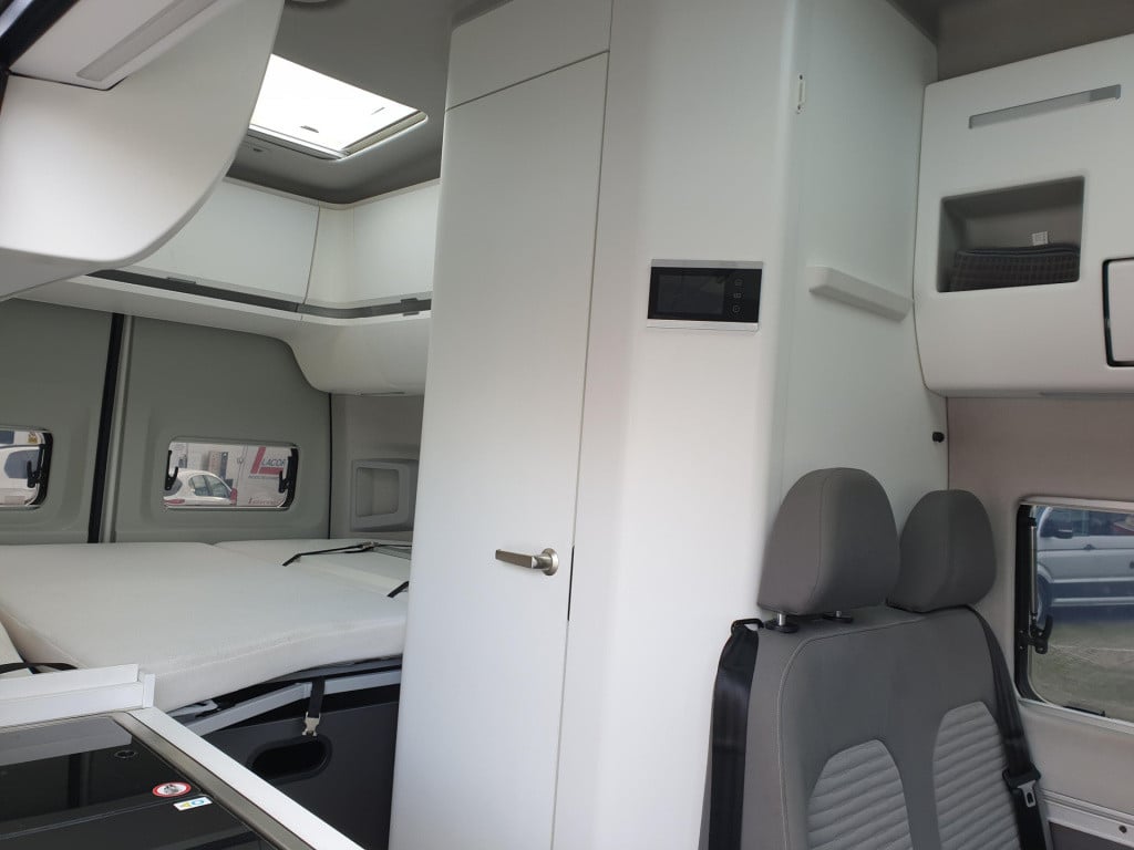 Volkswagen Transporter grand california 600 2.0 tdi 177pk automaat-8