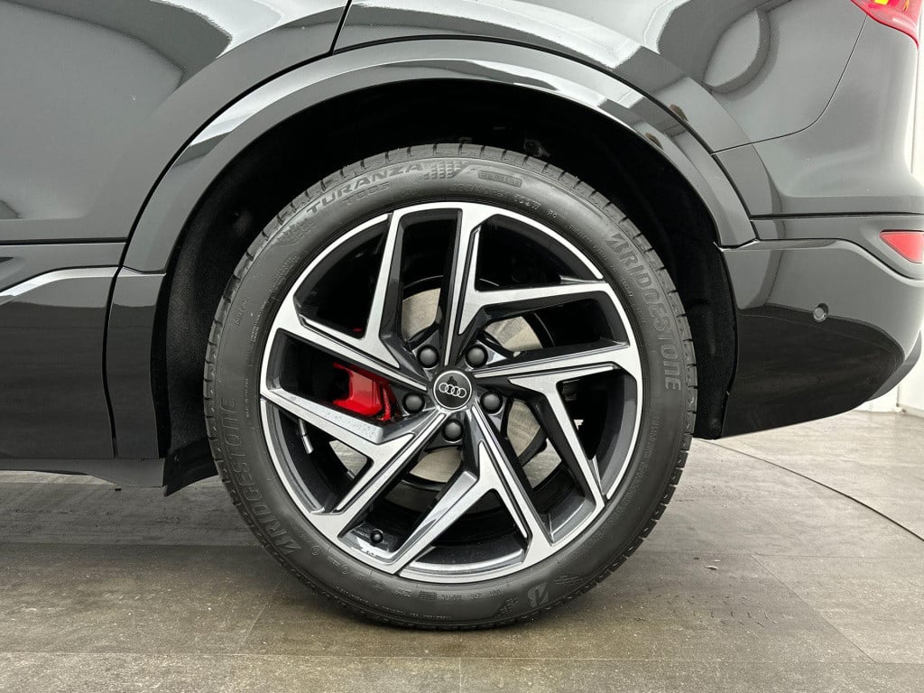 Audi Q6 E-tron sportback s edition e-tron perf 100kwh 225 kw / 306 pk sport