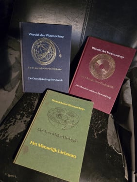 3 boeken: Wereld der Wetenschap .