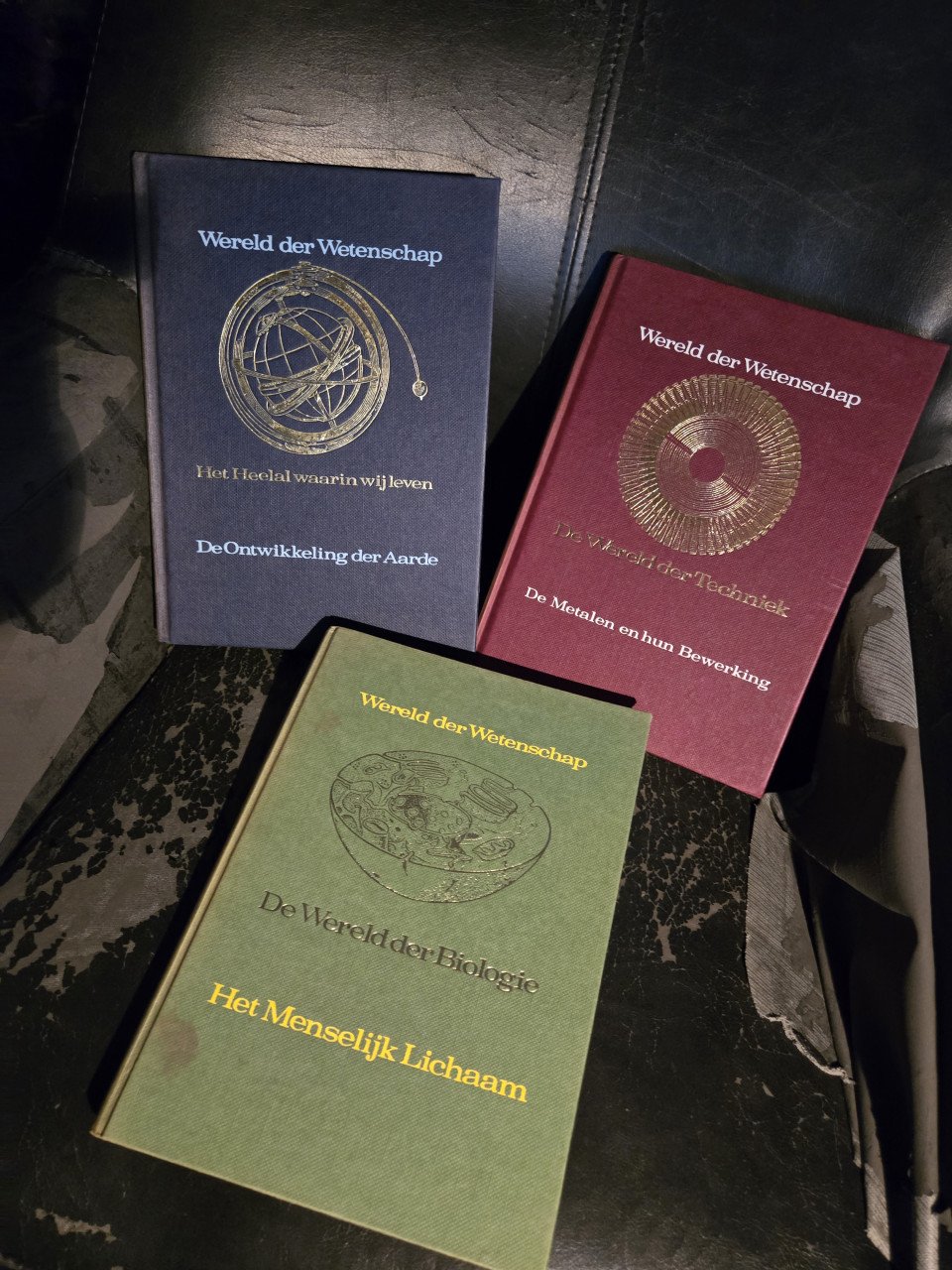 3 boeken: Wereld der Wetenschap .