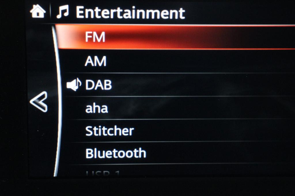 Mazda 2 1.5 skyactiv-g m hybride | cruise | dab | apple carplay