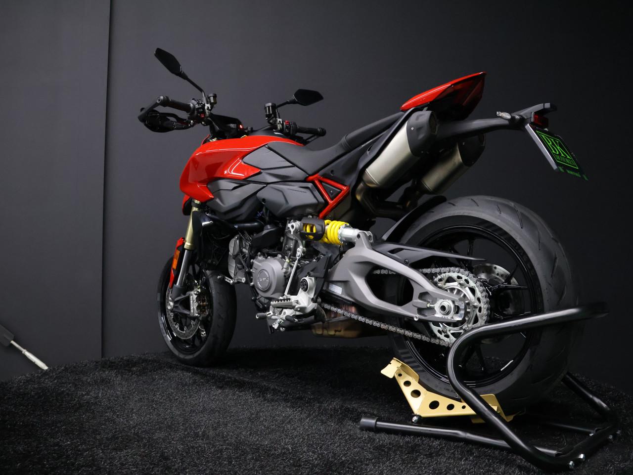 HYPERMOTARD V2 | BTW Motor