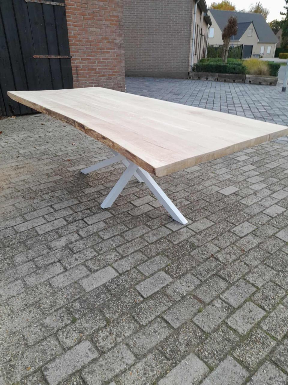 EIKEN BOOMSTAMTAFEL 210X100 MET ONDERSTEL NAAR KEUZE