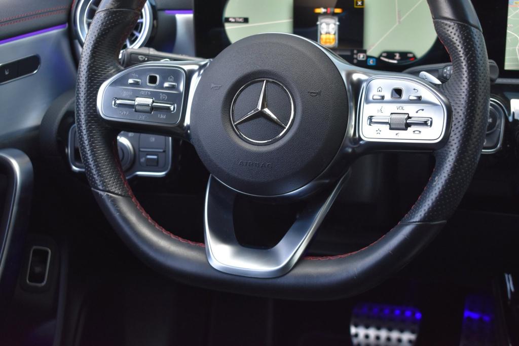 Mercedes-Benz Cla 180 amg night | sfeerverlichting | camera | apple carplay