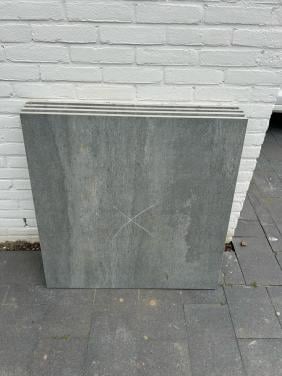 Gratis keramische tegels 4 stuks 88x88
