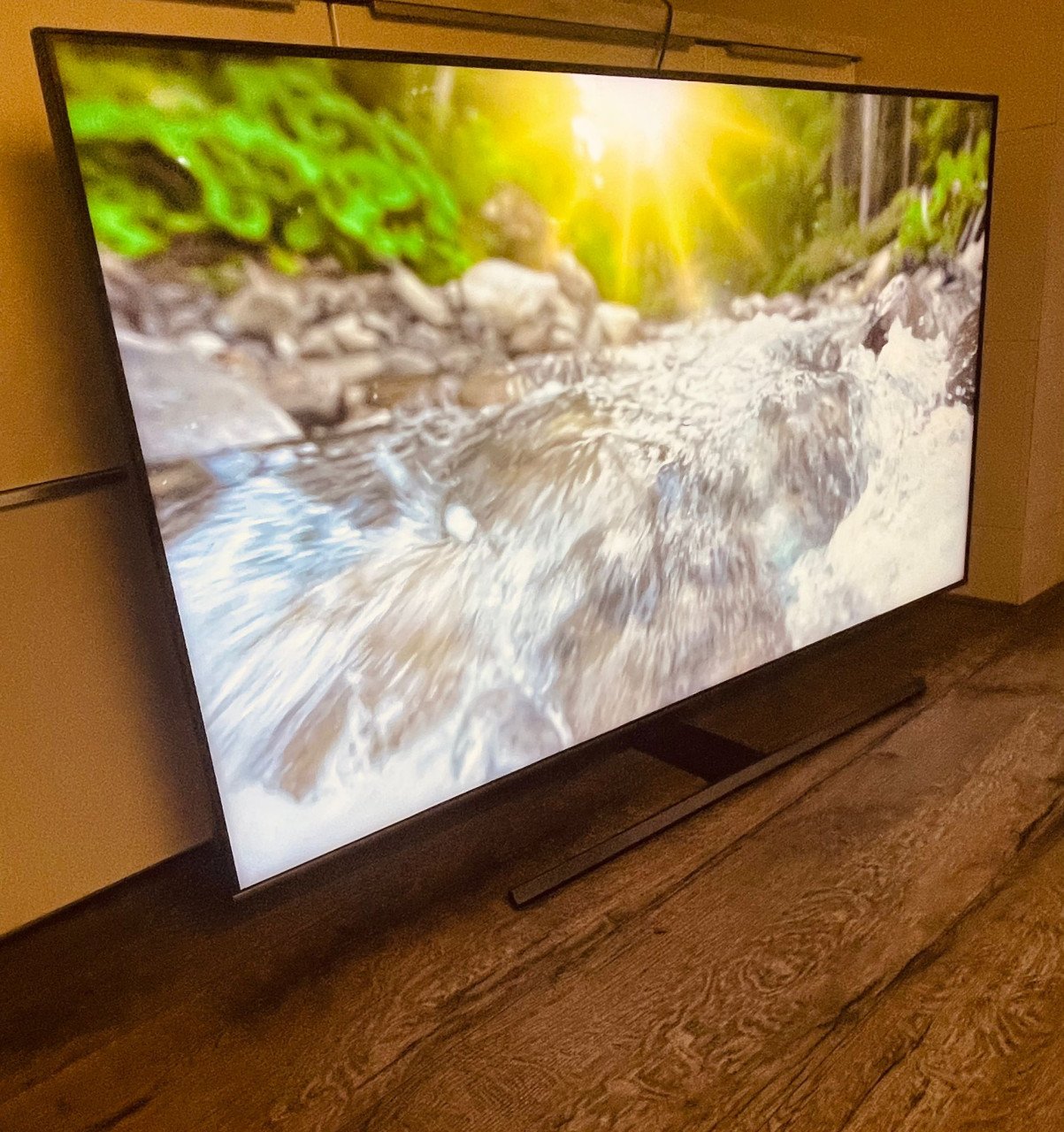 Samsung QLED 4k 55 INCH 140 CM 120hz Smart tv bluetooth wifi