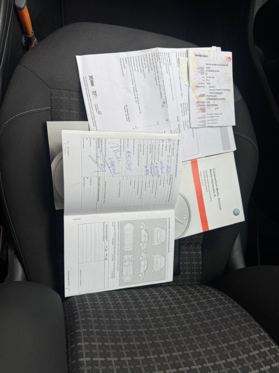Volkswagen Polo 1.2 tsi comfortline/airco/lichtmetaal/cruise ctrl/facelift