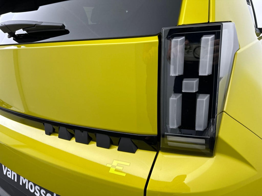 Fiat Panda grande la prima 11 kw 44 kwh | navigatie | parkeersensoren voor/