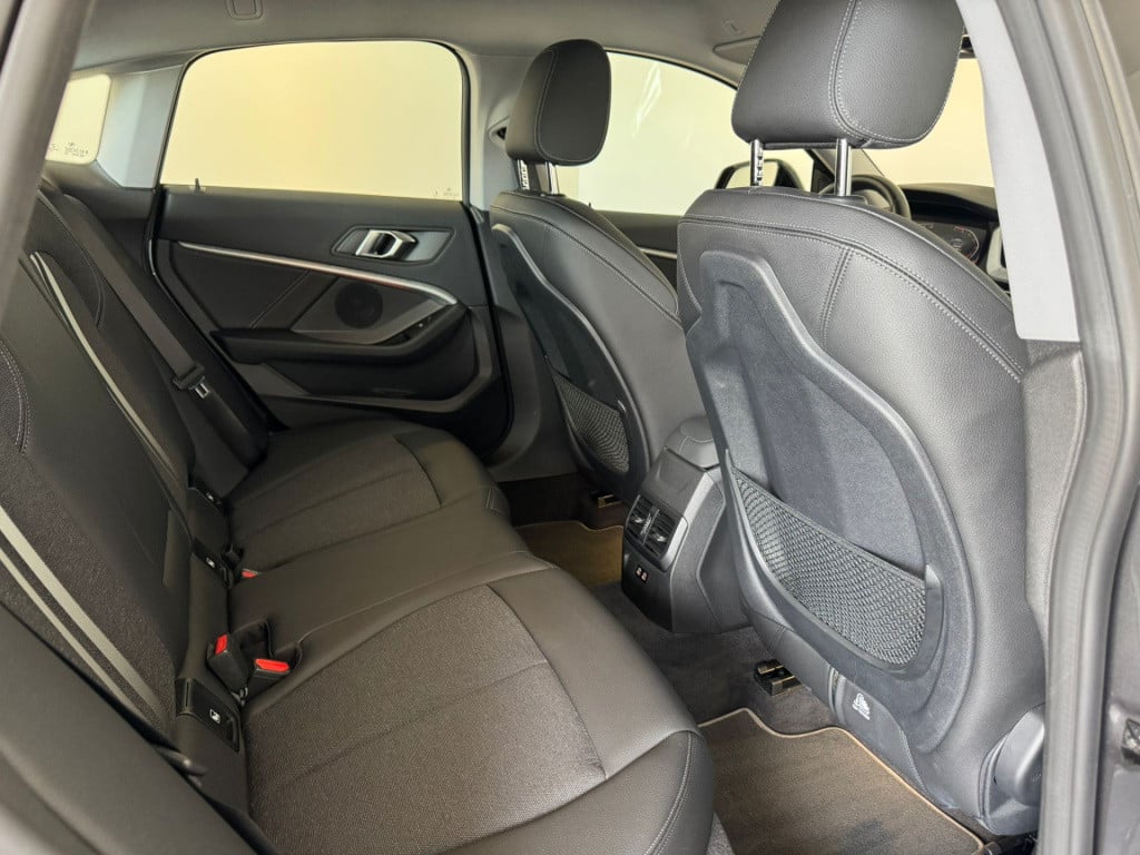 BMW 2-serie gran coupé 218i executive edition