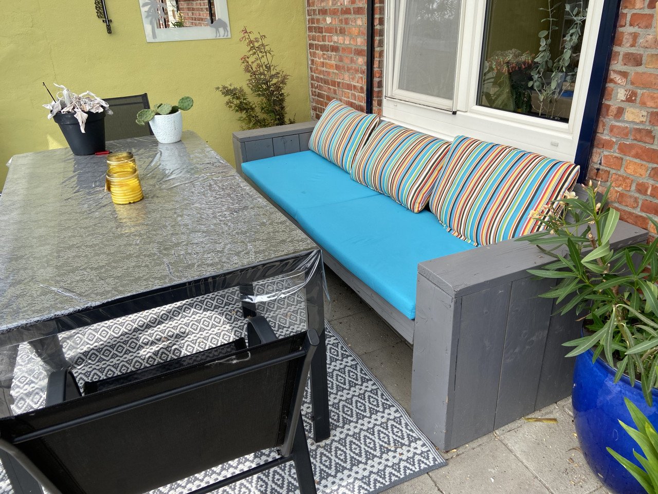Steigerhouten tuinbank inclusief kussens